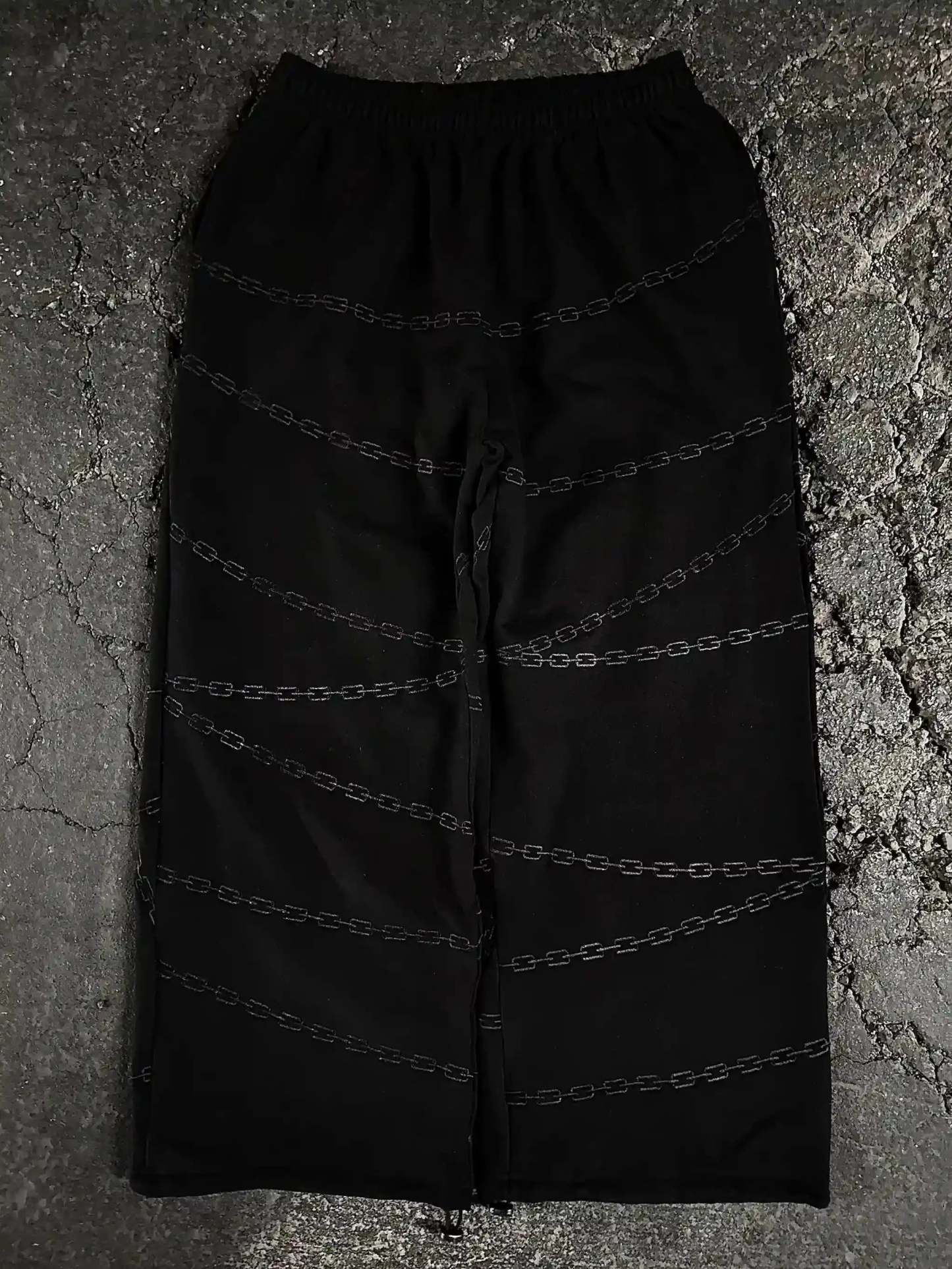 "Kurapika" Sweats (Black) pholoh