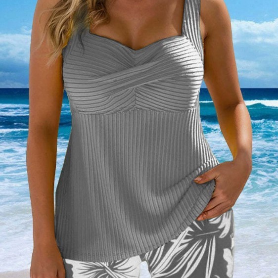 Two-Piece Body-Covering Printed Boxer Swimsuit