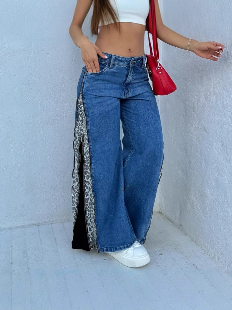 2026 Women's Zippered Leopard Print High-Waisted Wide-Leg Jeans