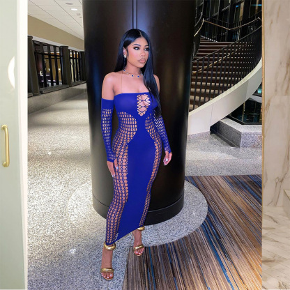 Off-shoulder cutout fitted party dress