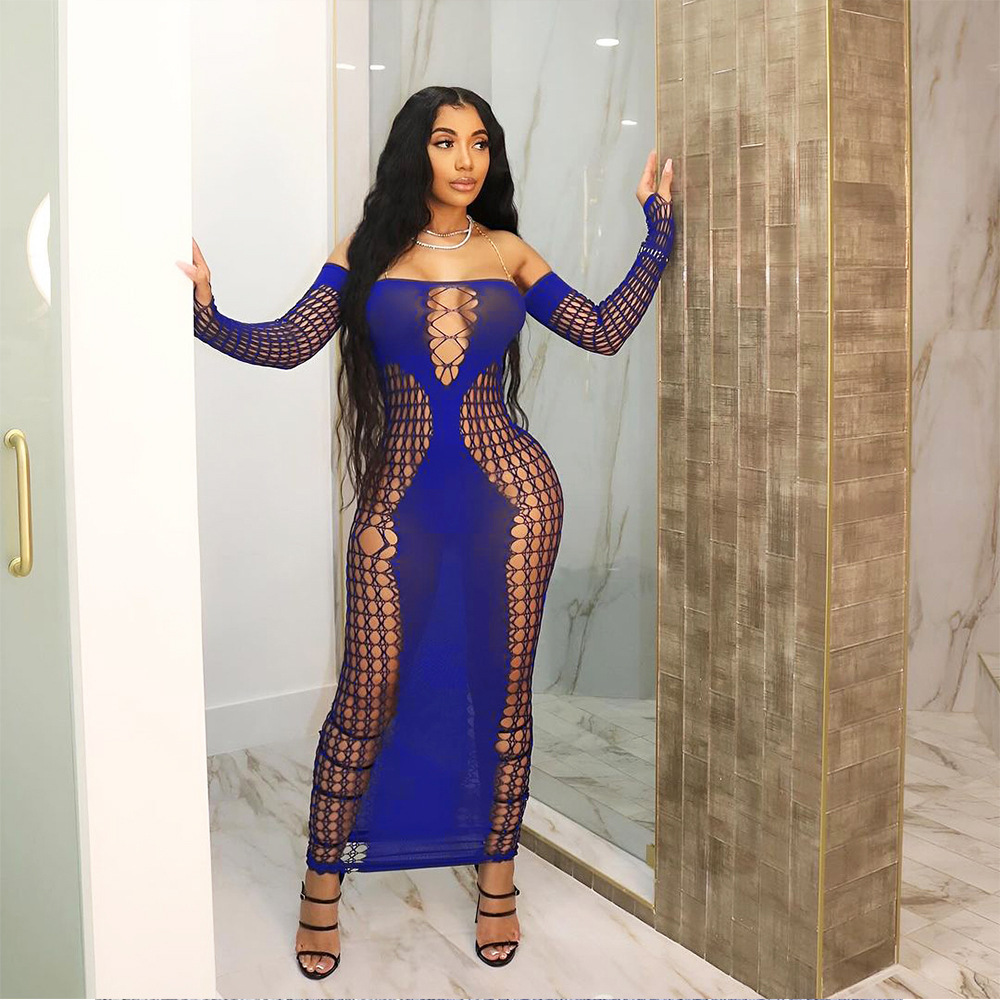 Off-shoulder cutout fitted party dress