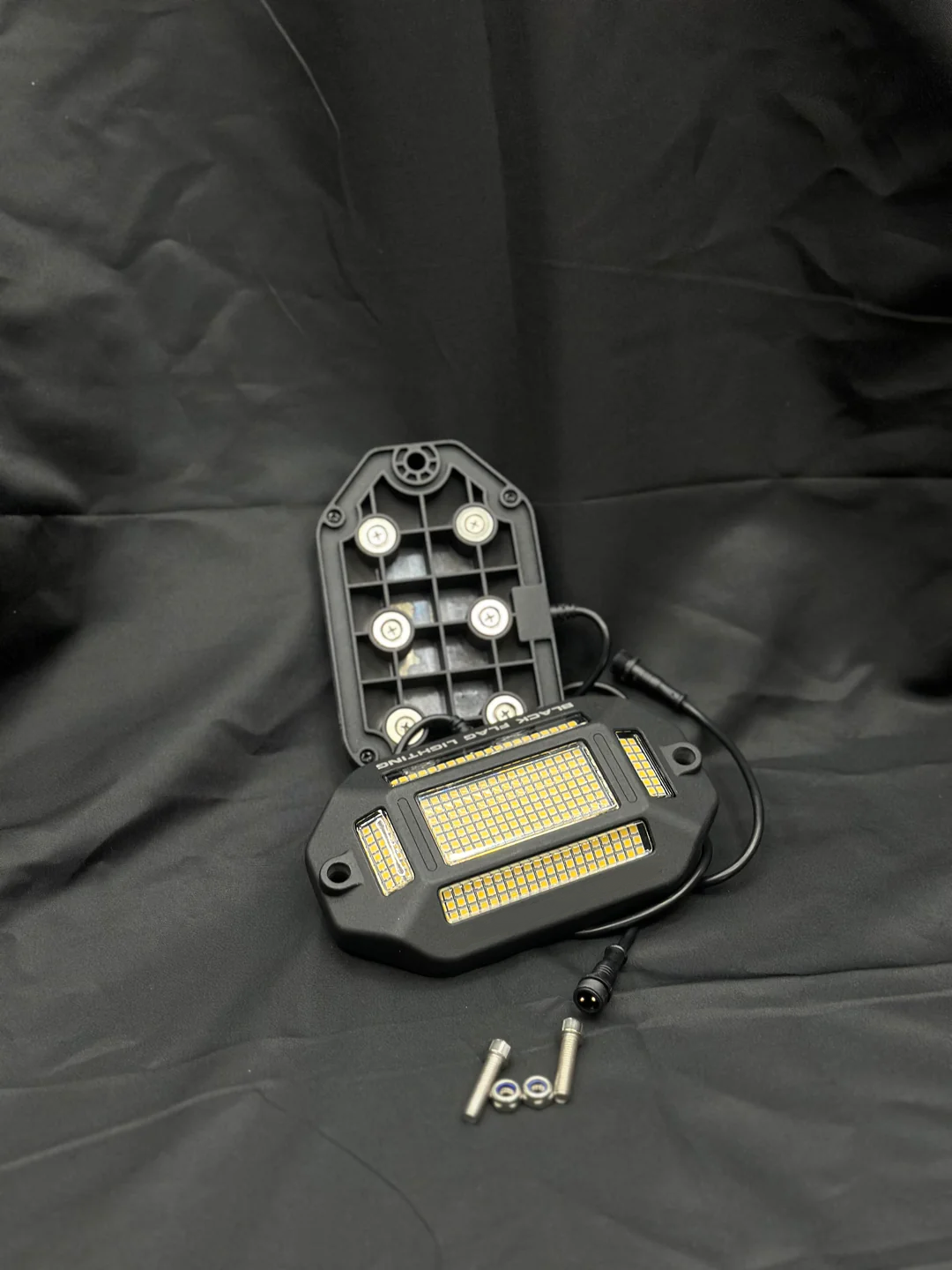 Magnetic LED Underglow Light Kit——Multi-Angle Vehicle Underglow Lighting System