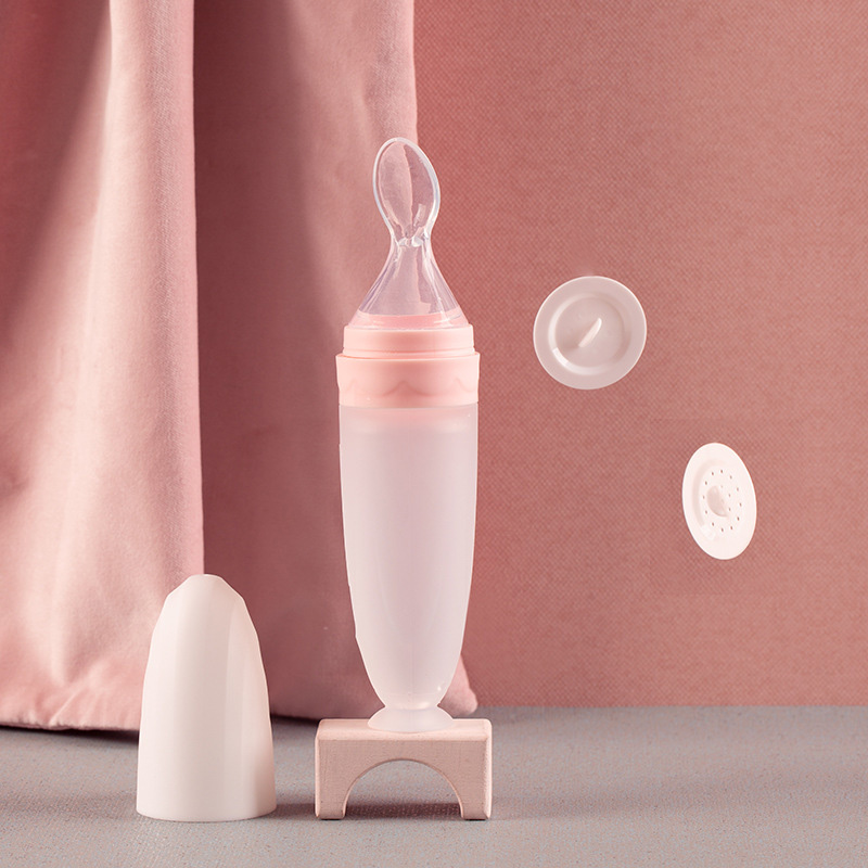 Spoon Style Baby Bottle Feeder