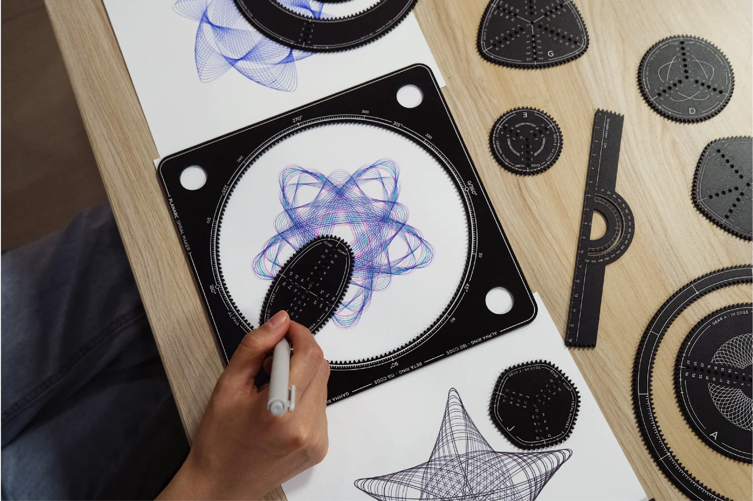 Spiral Maker – Professional Geometric Art Drawing Tool Set