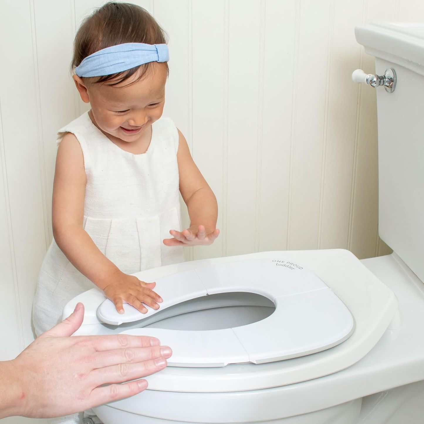 Foldable Travel Potty Training Seat for Kids – Fits Round and Oval Toilets