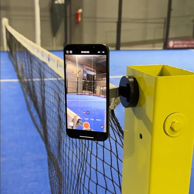 Smartphone holder for paddle tennis shooting