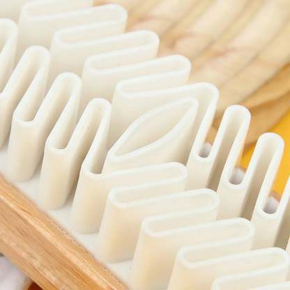 Suede & Nubuck Leather Brush – Natural Rubber with Wooden Handle