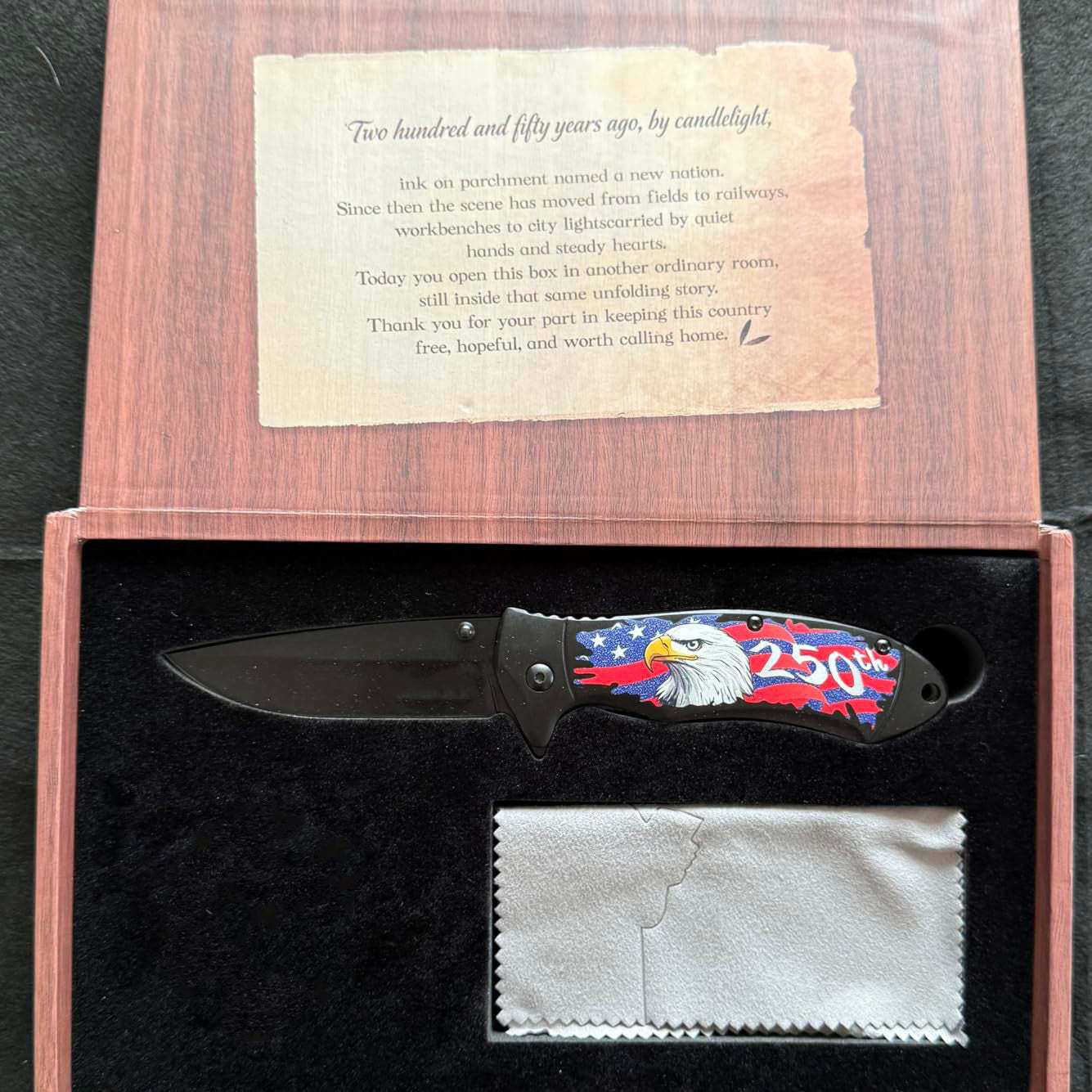 250th Anniversary Folding Knife Gift Box Set