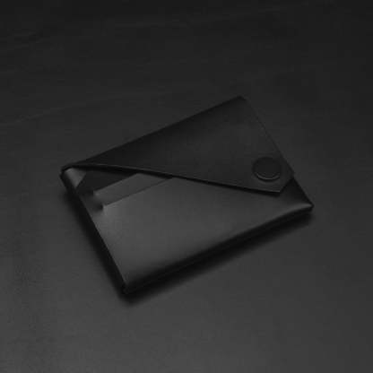 🧩 Minimal Fold Wallet—Simple. Honest. Functional