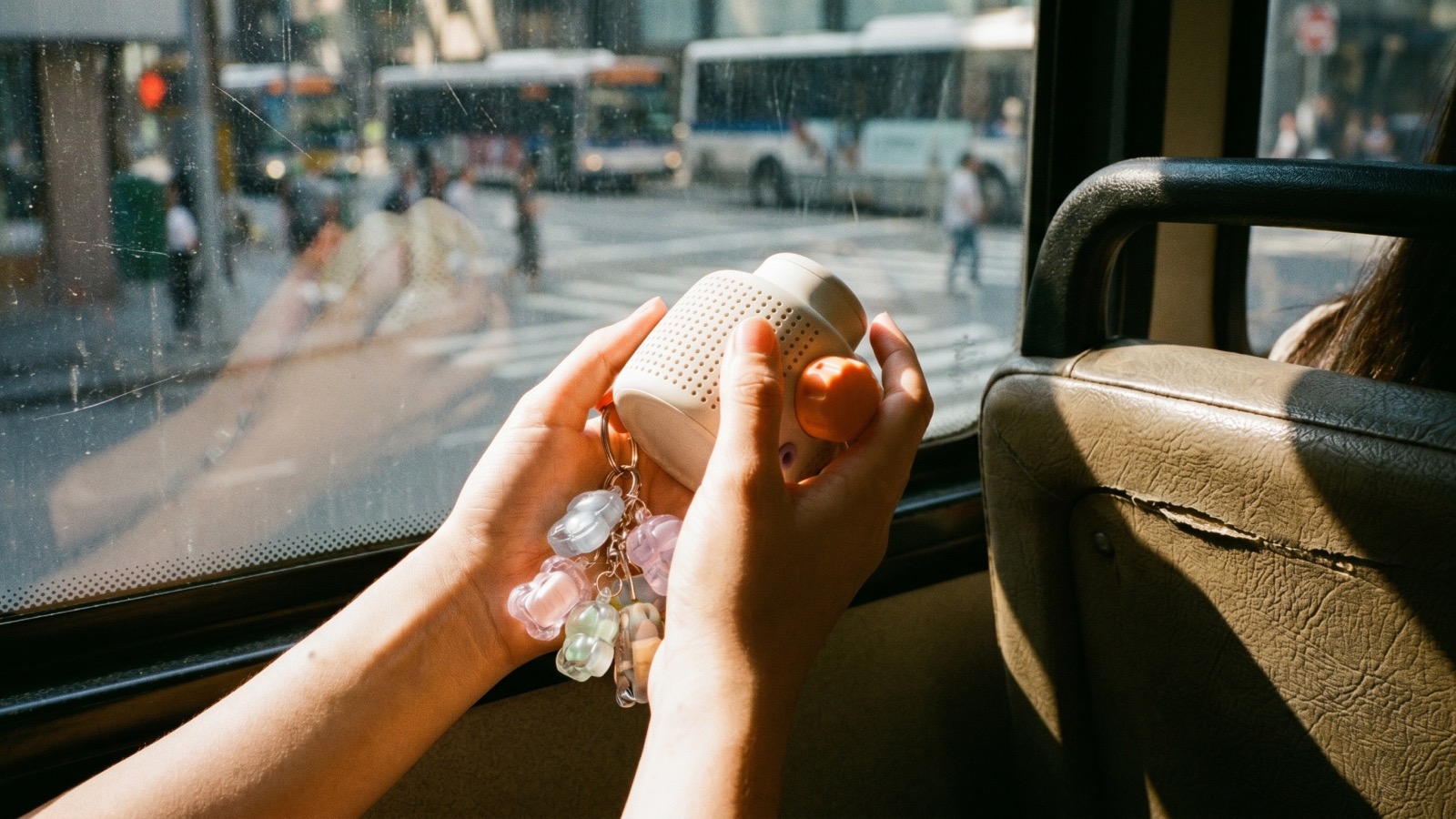 A World Inside a Speaker– Ever-Changing Soundscapes from Tiny Living Worlds