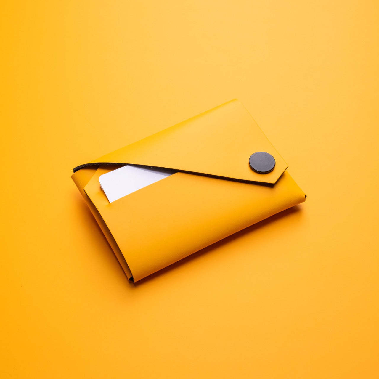 🧩 Minimal Fold Wallet—Simple. Honest. Functional