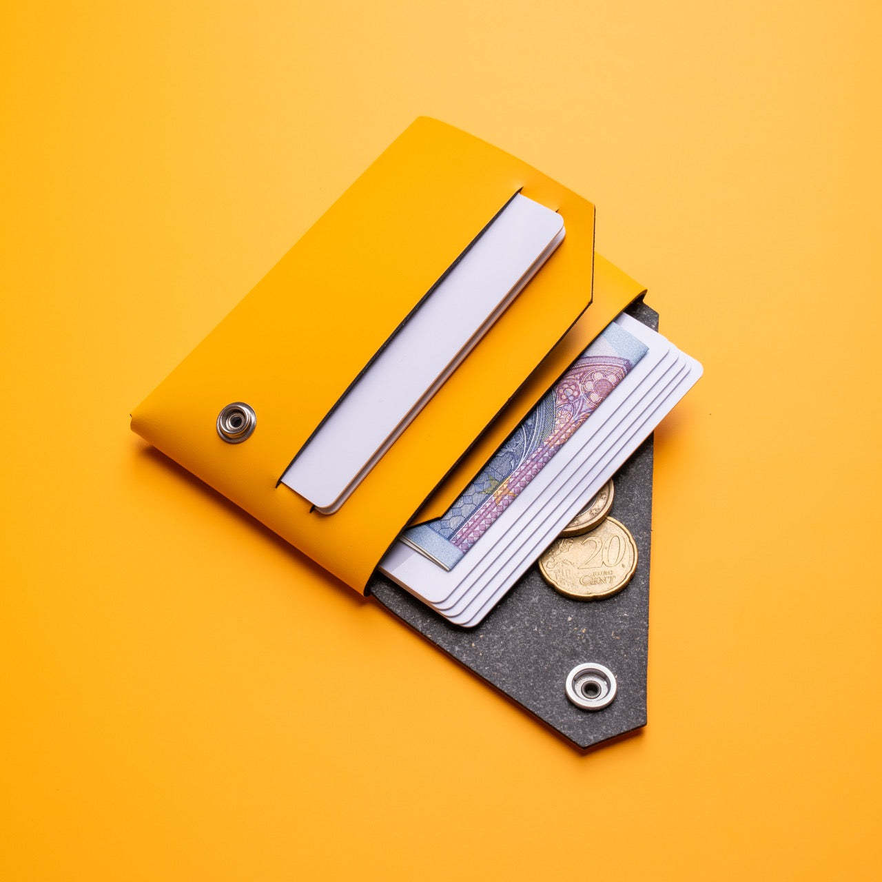 🧩 Minimal Fold Wallet—Simple. Honest. Functional