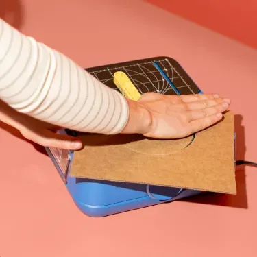 Kid Safe Oscillating Cardboard Cutting Tool for STEAM Learning