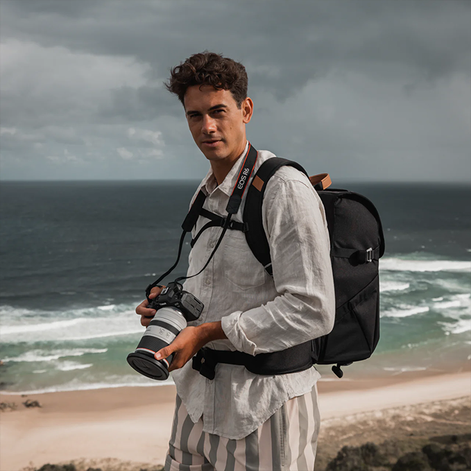 Camera lens waist bag