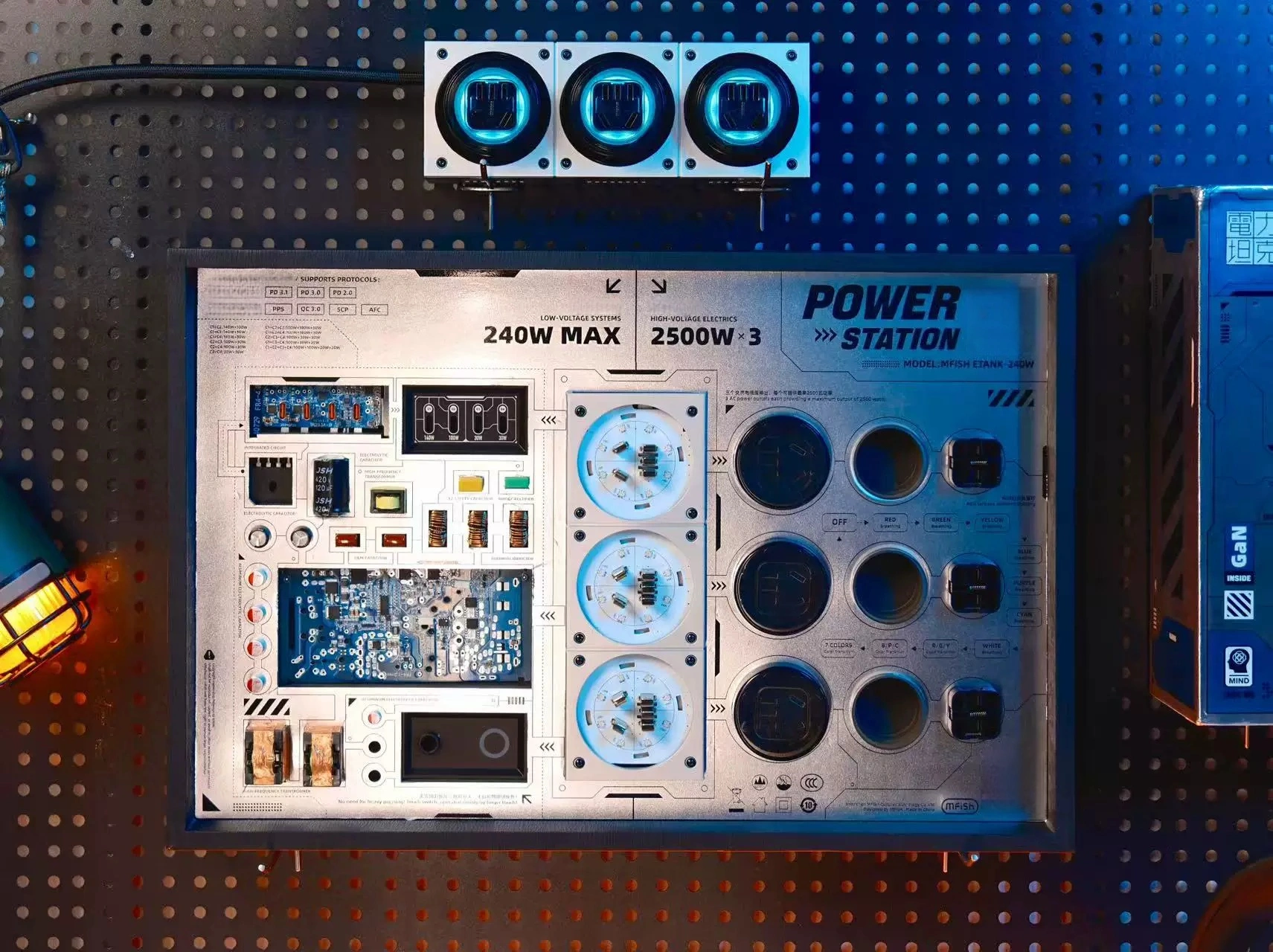240W High Performance Desktop Charging Hub for Tech Enthusiasts