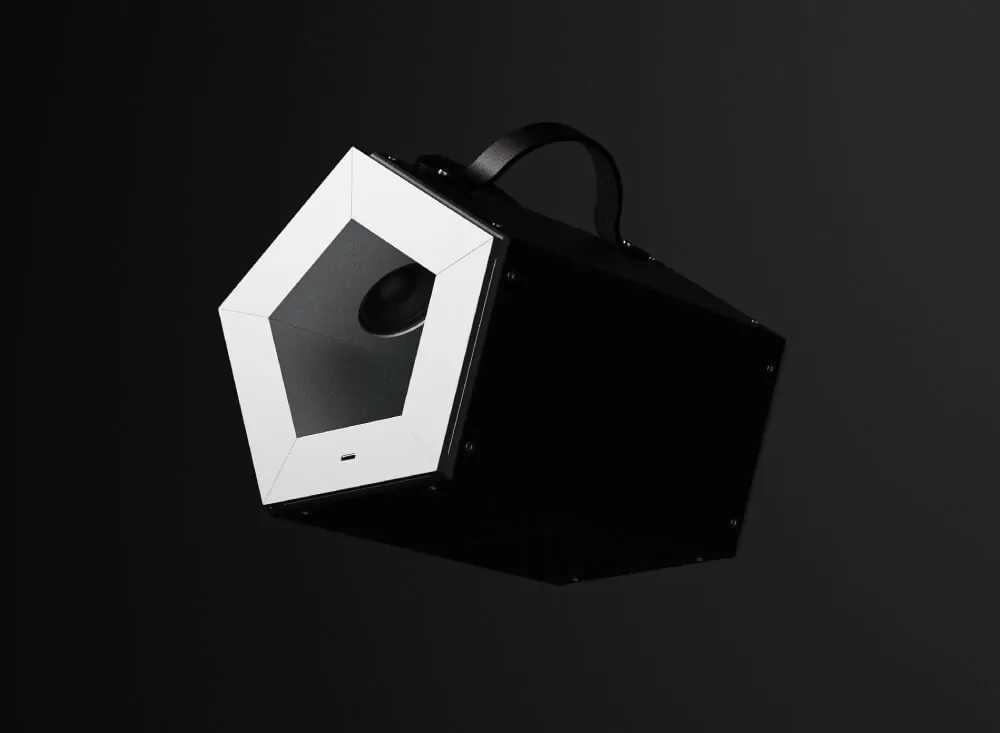 Foldable Bluetooth Speaker with Modular Aluminum Panel Design