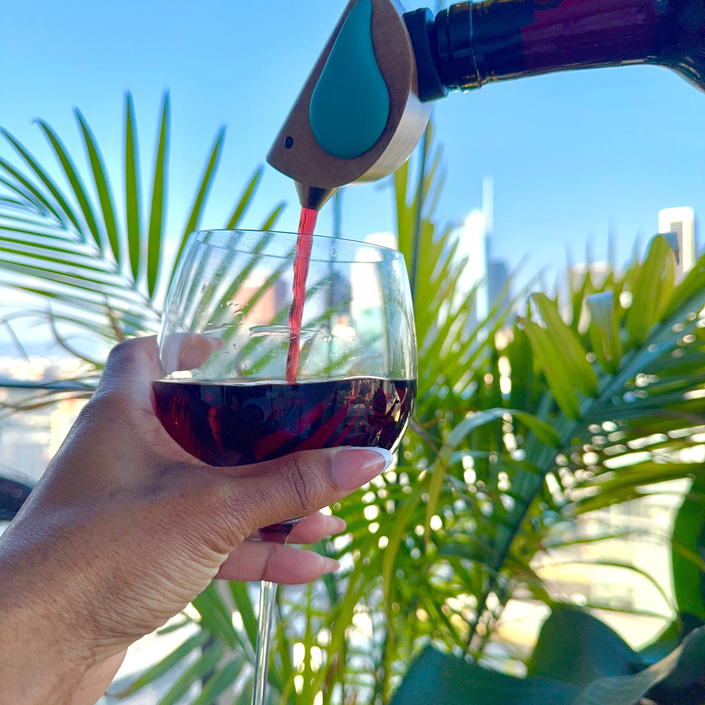 Singing Bottle Pourer – Turquoise | Acacia Wood & Silicone