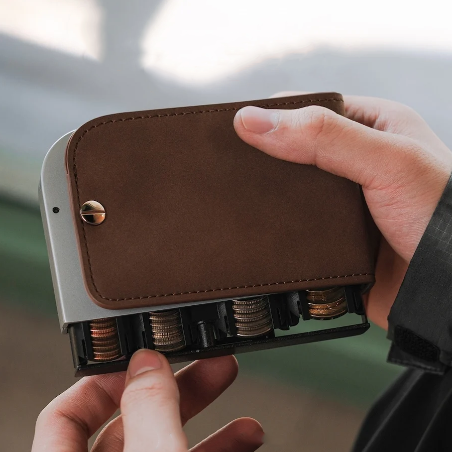 Automatic Coin Sorting Wallet – Quick-Access Magazine