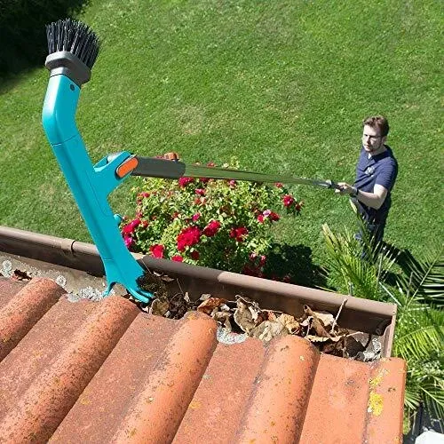 Gutter Cleaning Brush with Garden Hose Connection