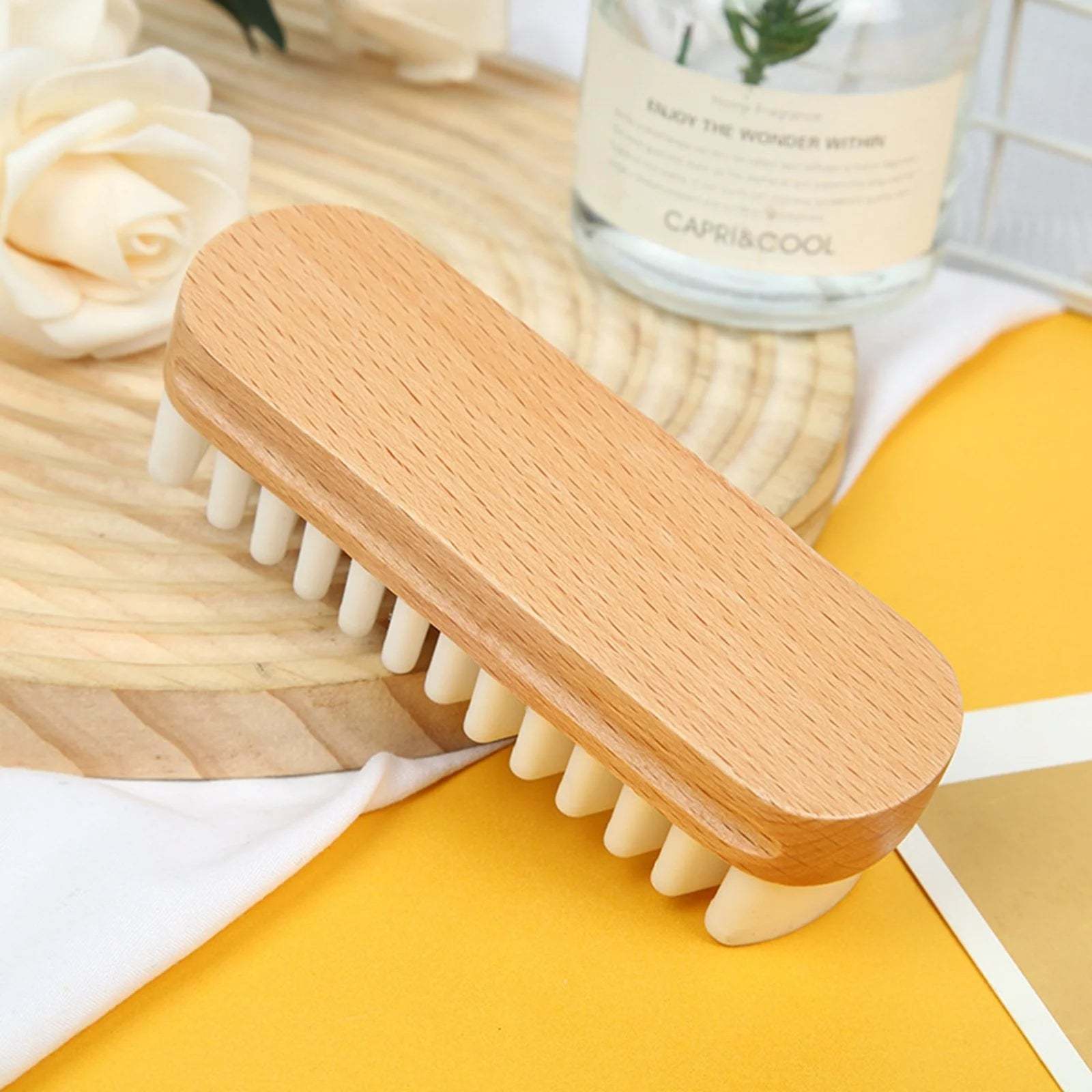 Suede & Nubuck Leather Brush – Natural Rubber with Wooden Handle