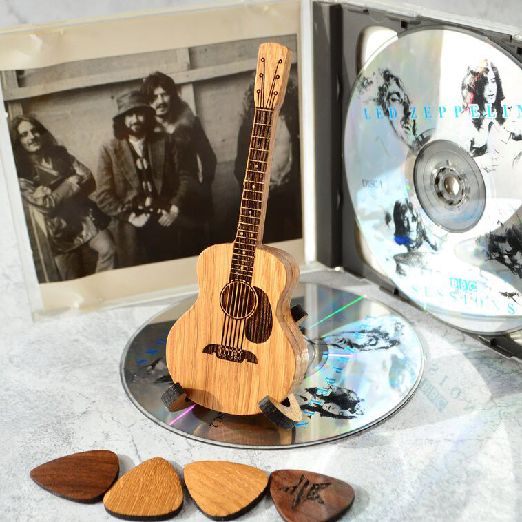 Engraved Oak Guitar Pick Storage Box | Personalized Music Gift