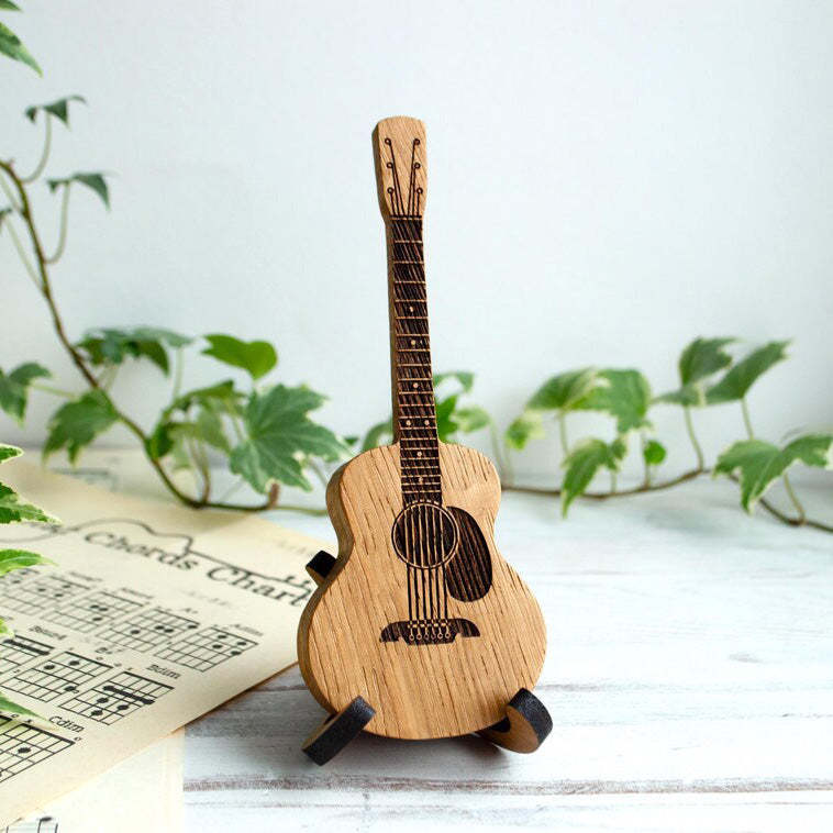 Engraved Oak Guitar Pick Storage Box | Personalized Music Gift