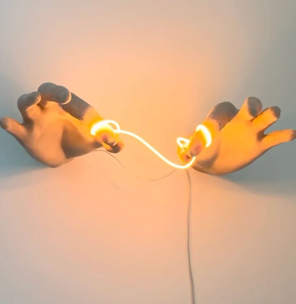Artistic Hand-Shaped Ambient Lamp