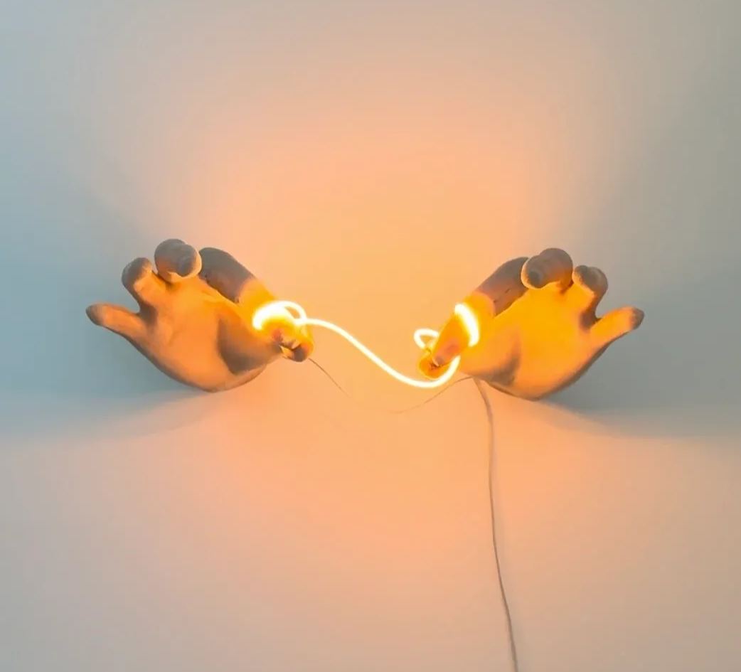 Artistic Hand-Shaped Ambient Lamp