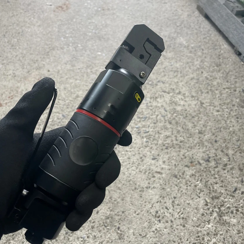 8mm Air Punch and Flange Tool for Welding Preparation Work
