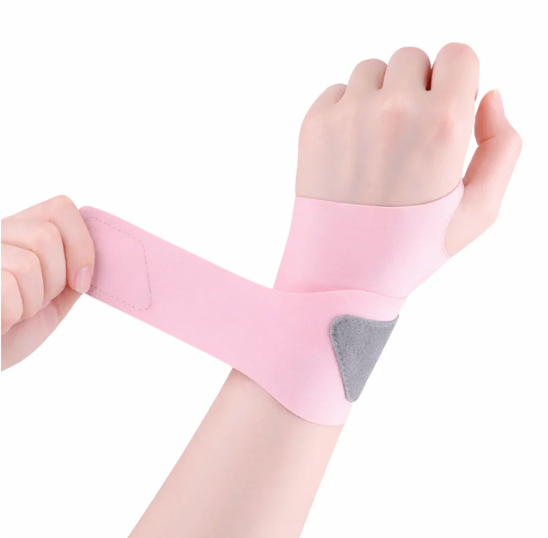Ultra-thin wristband to relieve carpal tunnel syndrome