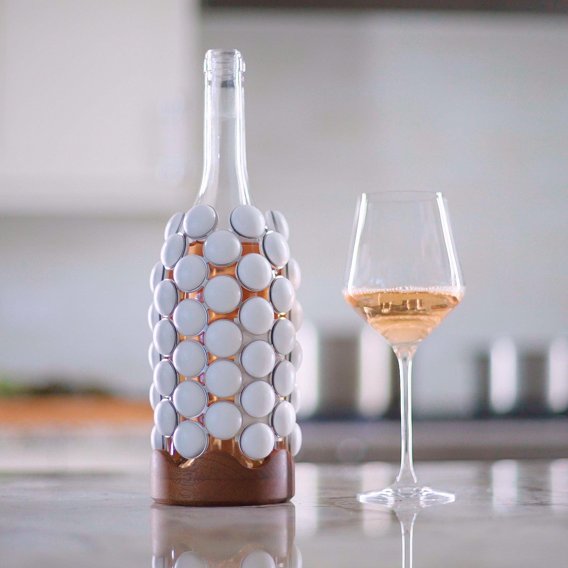 Versatile Bottle Chiller – Modern Insulator for Champagne and Wine