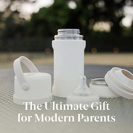 Insulated stainless steel baby bottle with formula container