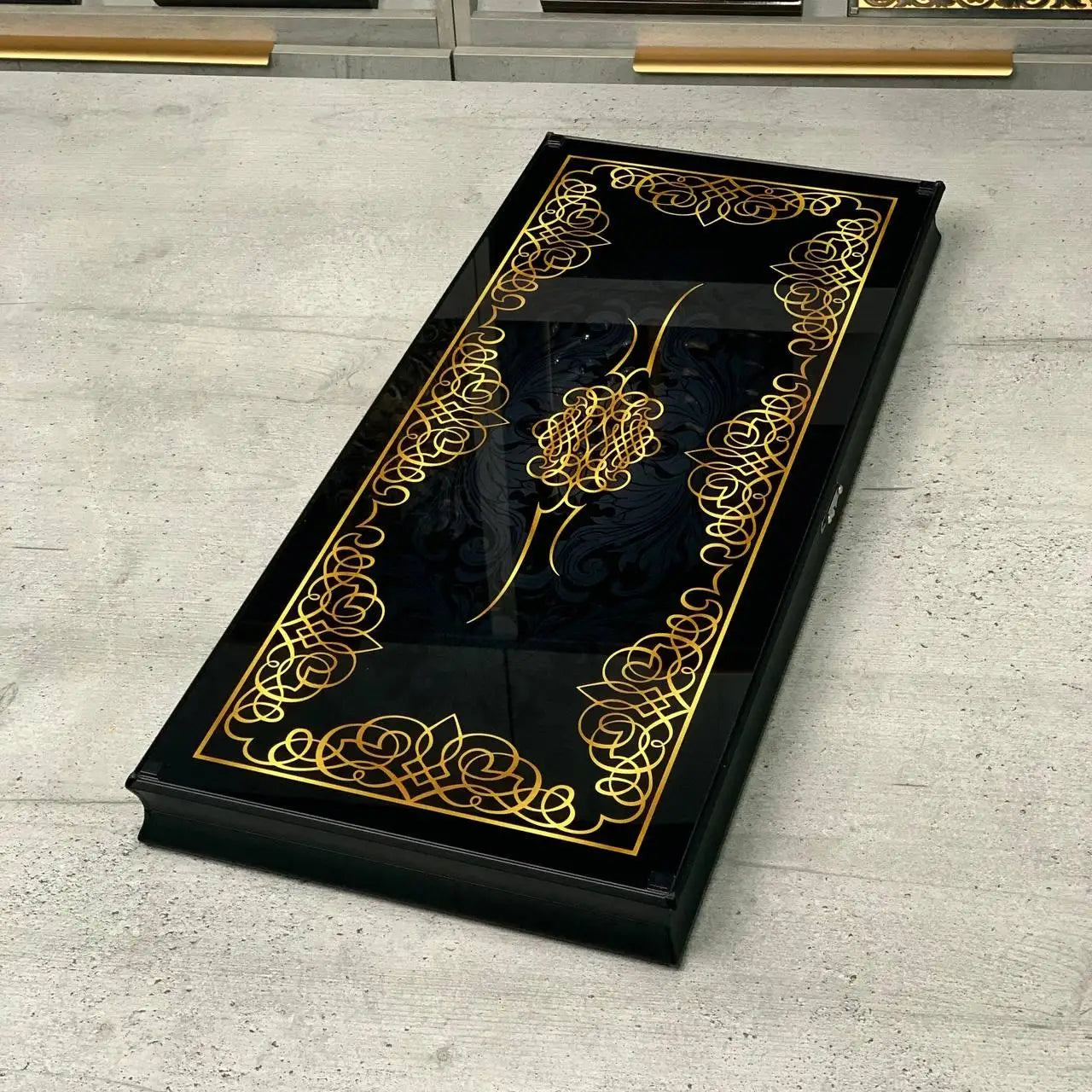 Glass Backgammon Set with Gold Vein Pattern – Elegant Game Board