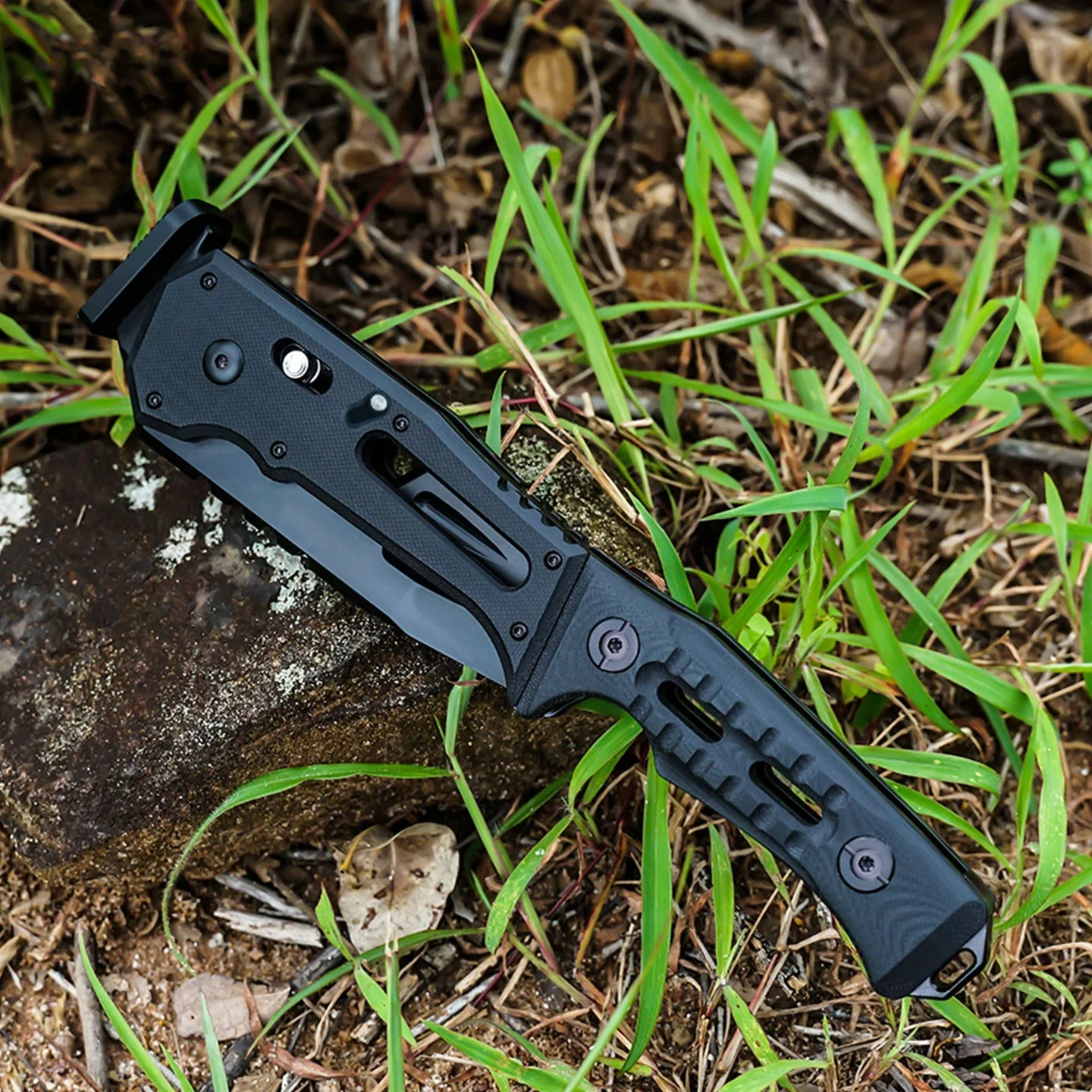 Folding Axe | Full Length 9.25 inches | DC53 Blade | Black G10 Handle