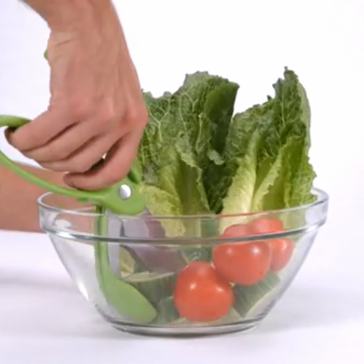 Toss and Chop Salad Tongs