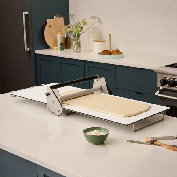 Countertop Dough Sheeter – Manual Operation, Adjustable Thickness