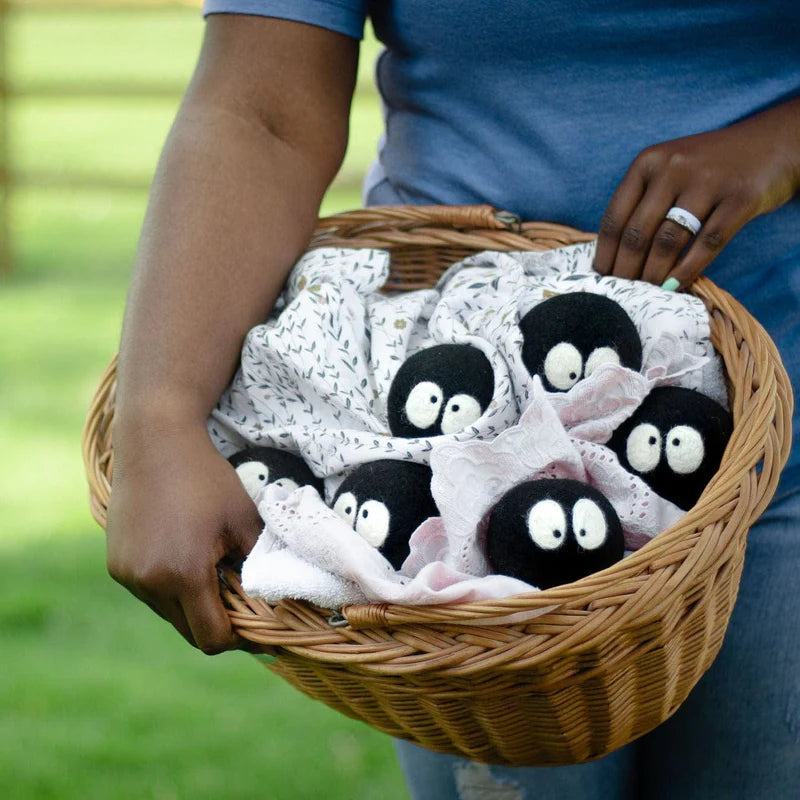 Eco-Friendly Wool Dryer Balls – 100% New Zealand Natural Fabric Softener Balls