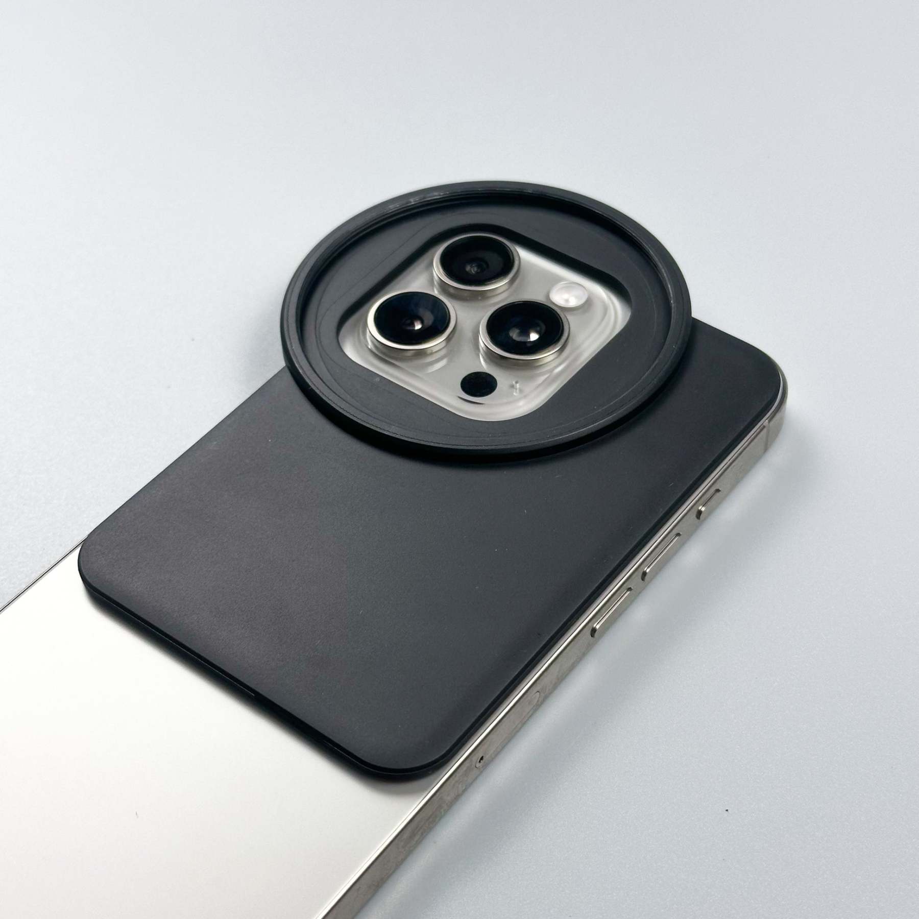 MagSafe iPhone Adapter with 67mm Filter Thread and Professional Filters for Photography