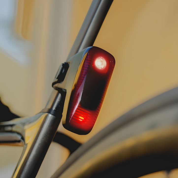 Smart Radar Cycling Taillight