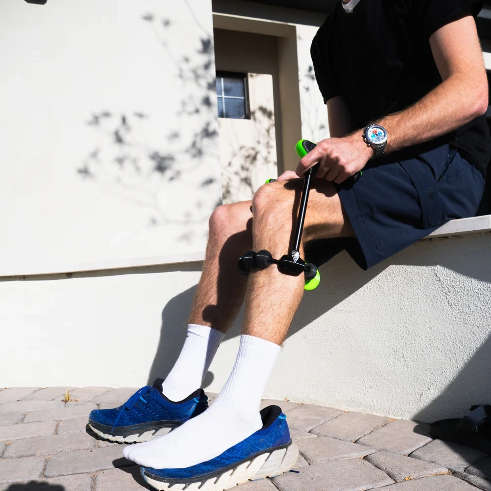 DualGrip Calf Roller – Deep Massage for Faster Recovery