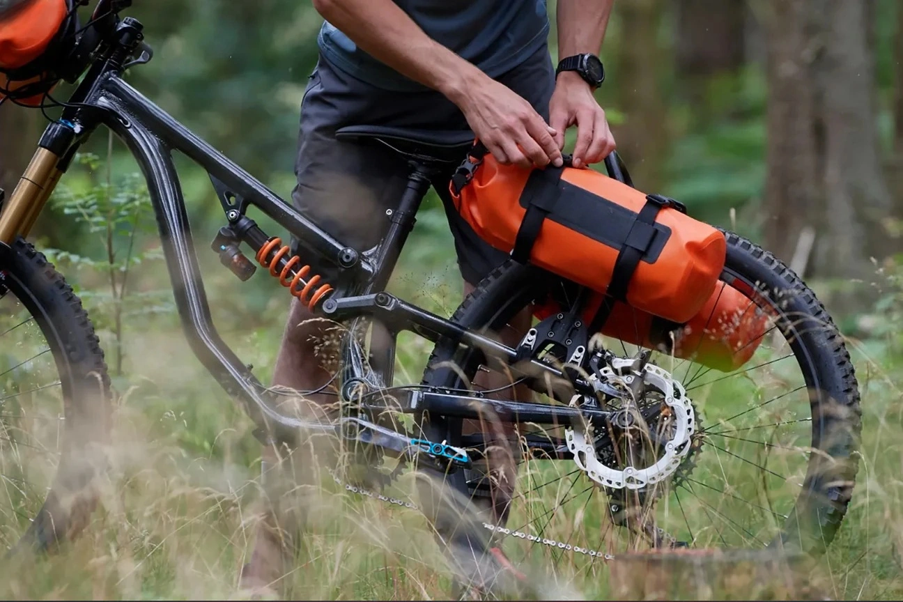 Universal Rear Bike Cargo Rack with Cradles & 8L Dry Bag for MTB and e-MTB Adventures