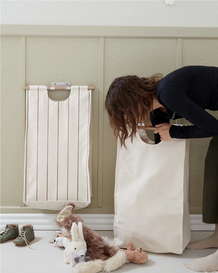 Minimalist Wall-Mounted Laundry Storage Bag