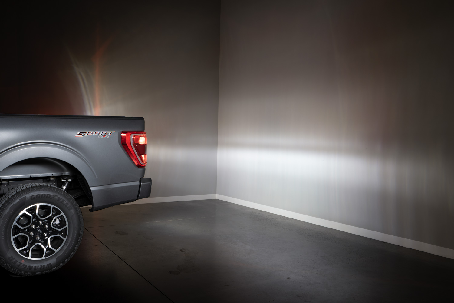 HitchMount Reverse Light Illumination