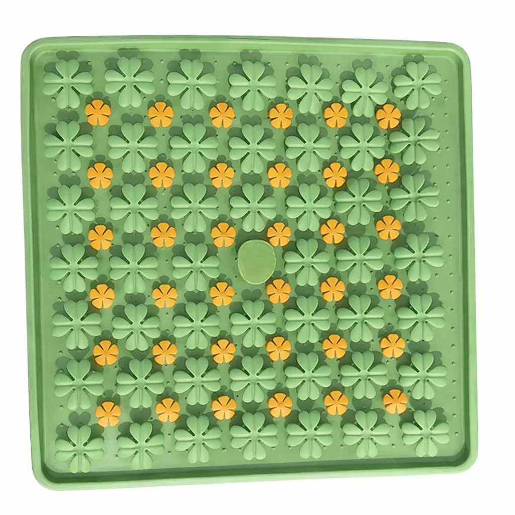 Feeding Activity Mat for Horses, Food-Grade Silicone, Stimulates Mental Development