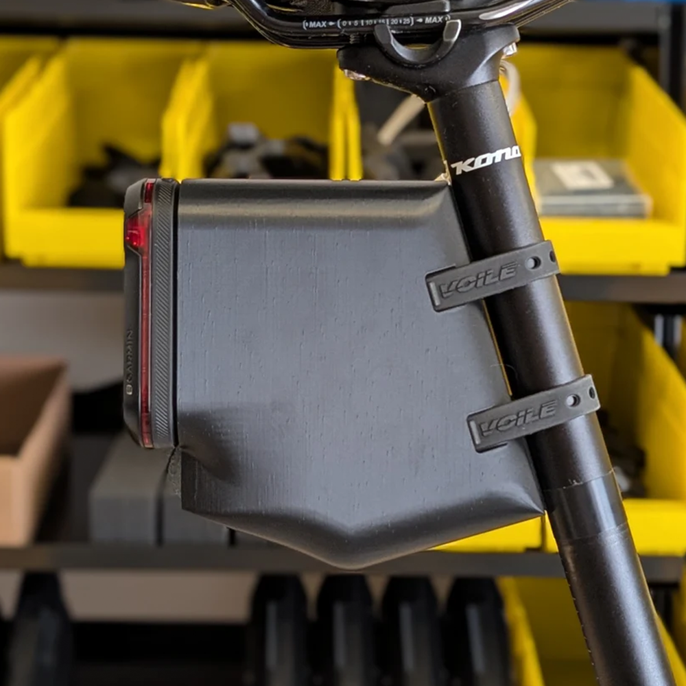 Seatpost tool bag can store essential road bike repair tools