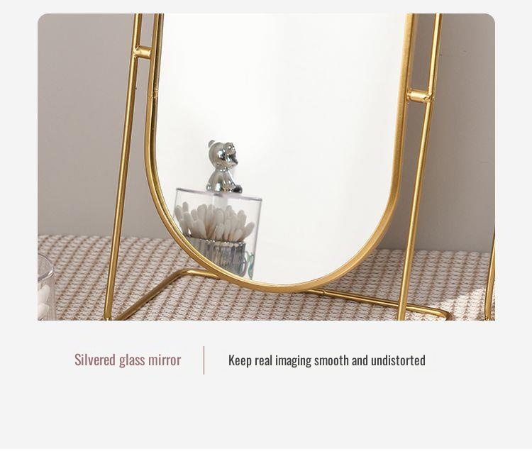 Stylish cosmetic mirror for dressing table