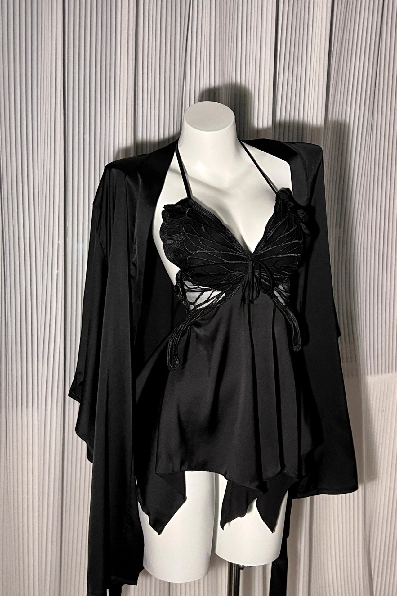 Sexy Bowknot Suspender Ice Silk Nightdress with Padded Bra