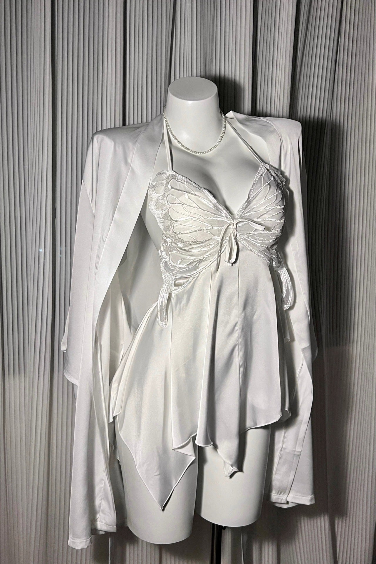 Sexy Bowknot Suspender Ice Silk Nightdress with Padded Bra