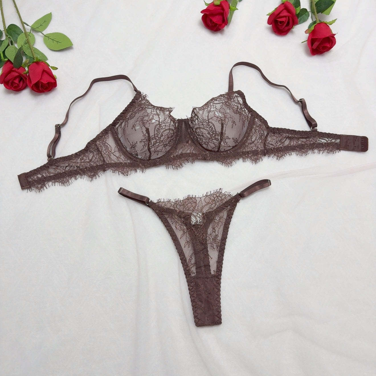 Lace underwear set