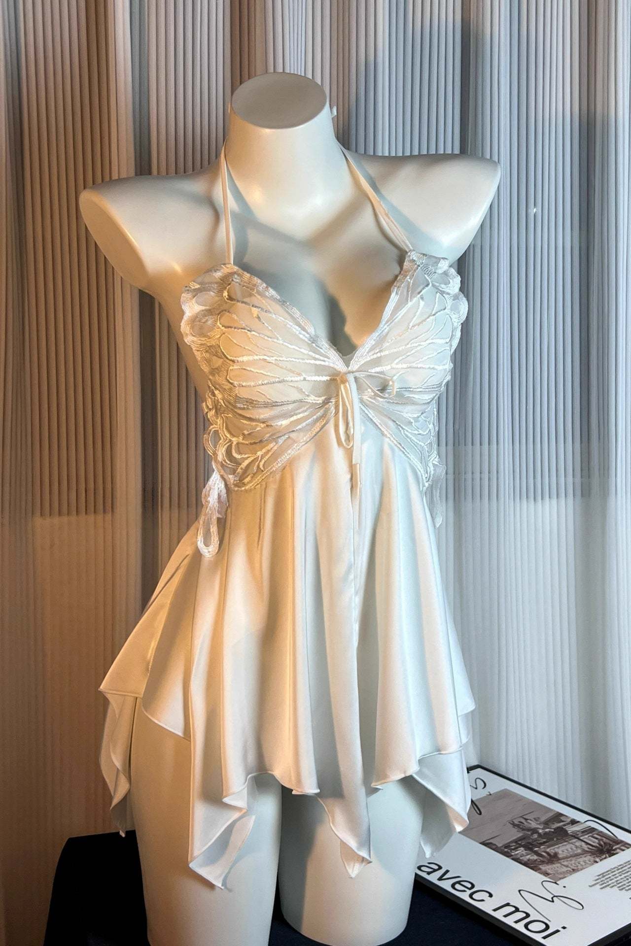 Sexy Bowknot Suspender Ice Silk Nightdress with Padded Bra